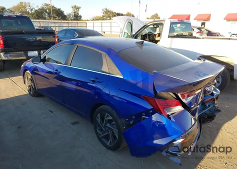 2024 Hyundai Elantra Sel z USA, uszkodzony, nr VIN KMHLS4DG0RU704237